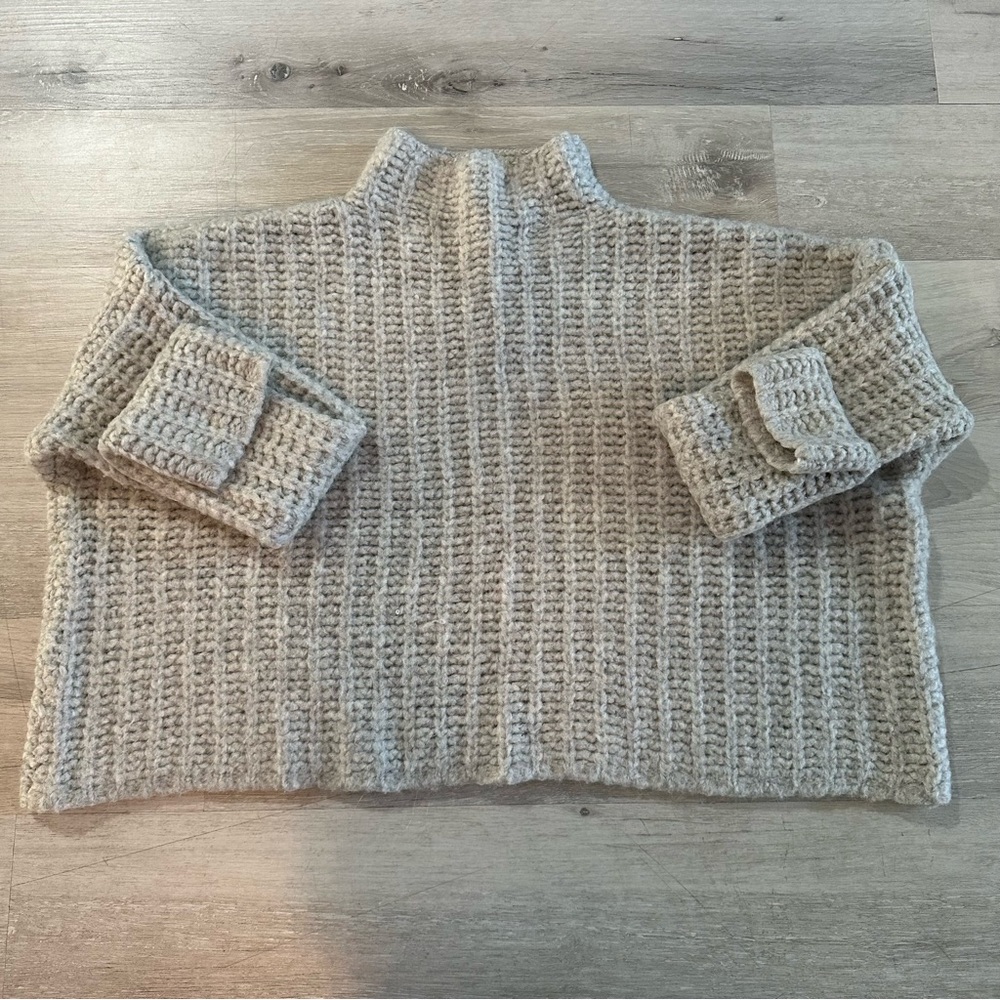 Aerie Light Grey Chunky Knit Turtleneck Crop Sweater
